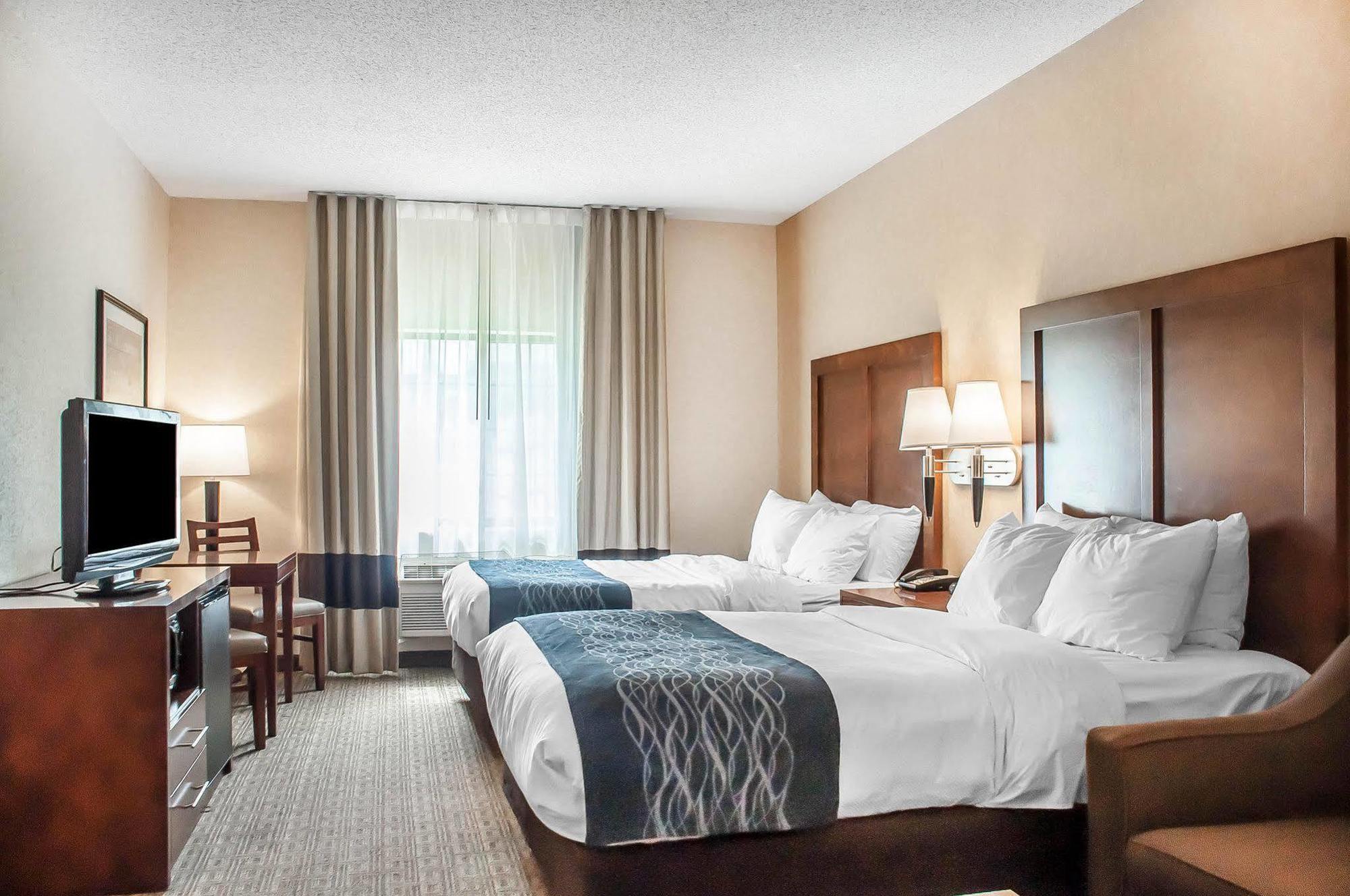 Comfort Inn & Suites Hamburg Zewnętrze zdjęcie
